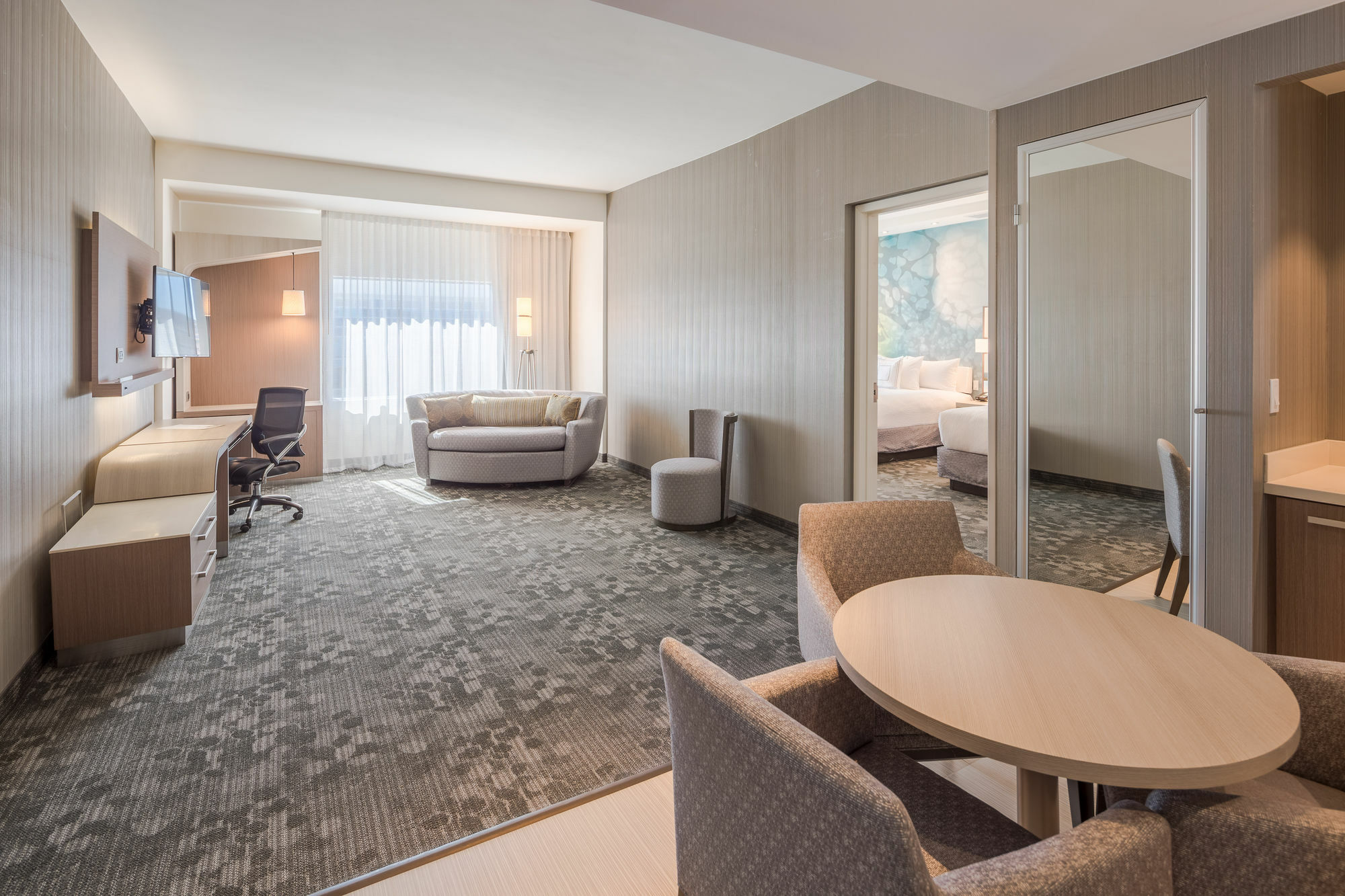 Hotel Courtyard By Marriott Chihuahua Exterior foto