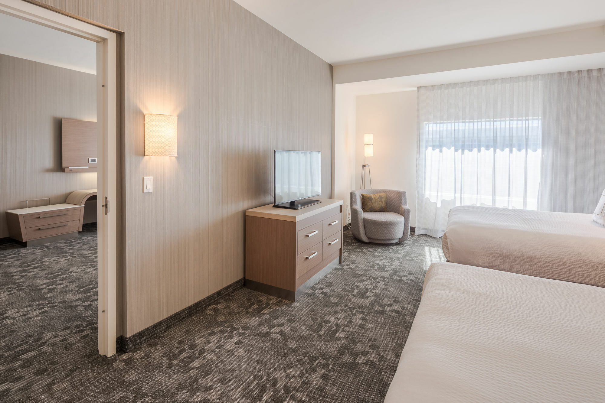 Hotel Courtyard By Marriott Chihuahua Exterior foto